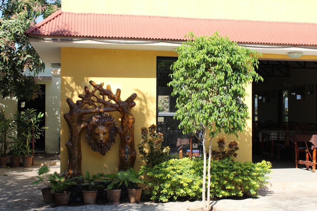Gir Jungle Lodge Sasan Gir Buitenkant foto